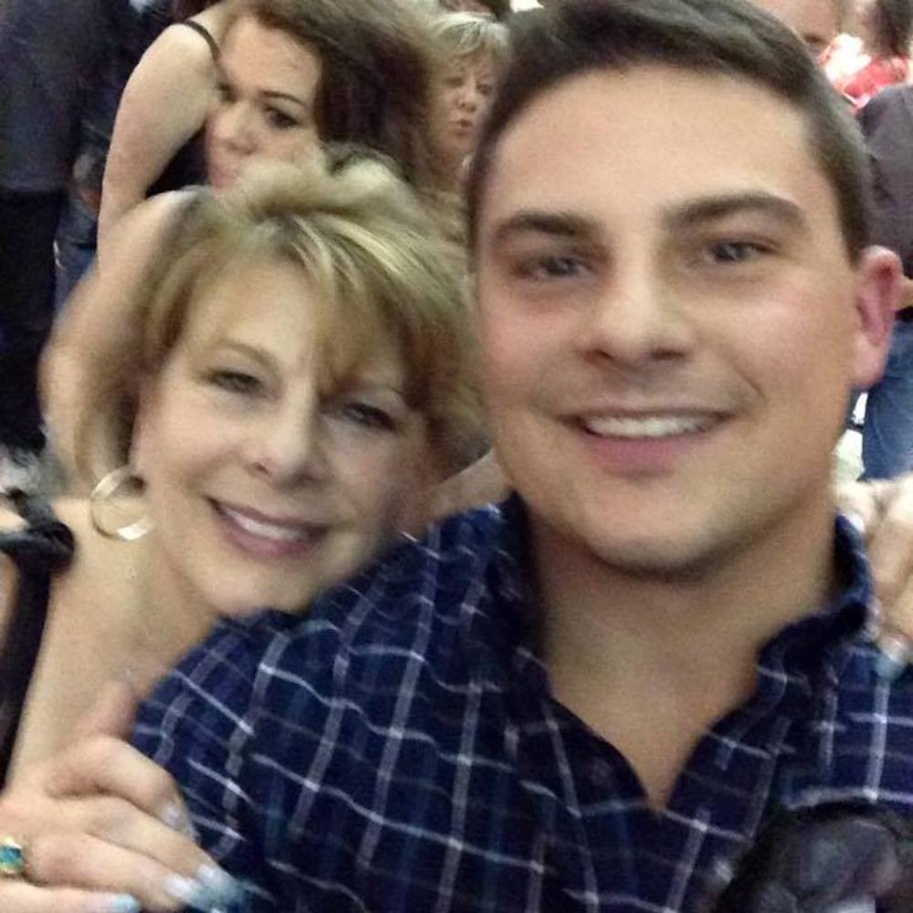 Meet your Posher, Terri